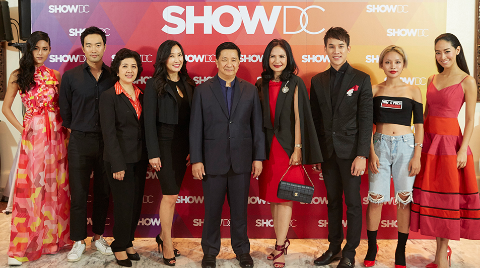 SHOW DC